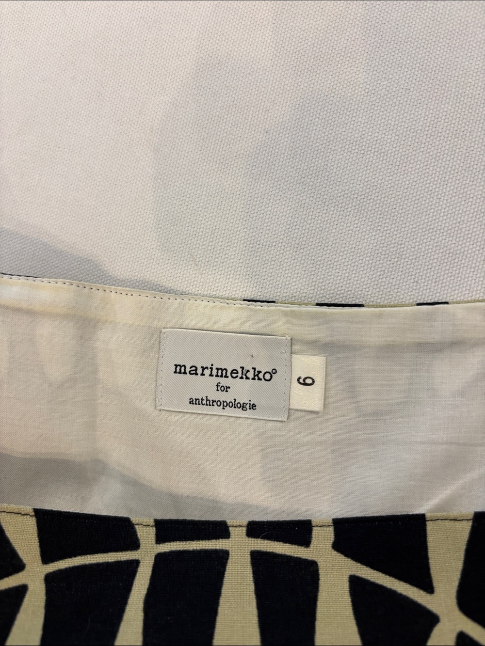 Marimekko Black Multi Color Abstract Pattern sleeveless SunDress. Size 6 - Picture 3 of 7